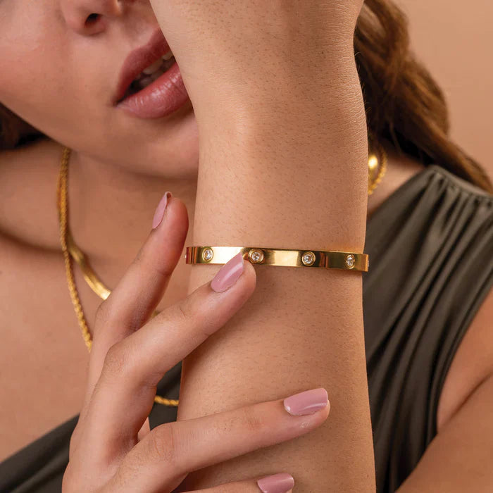 Bracelet Love Cristal – Élégance & Romance