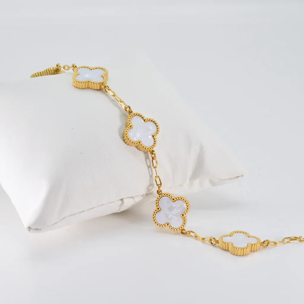 Bracelet Trèfle Blanc – Chance & Élégance