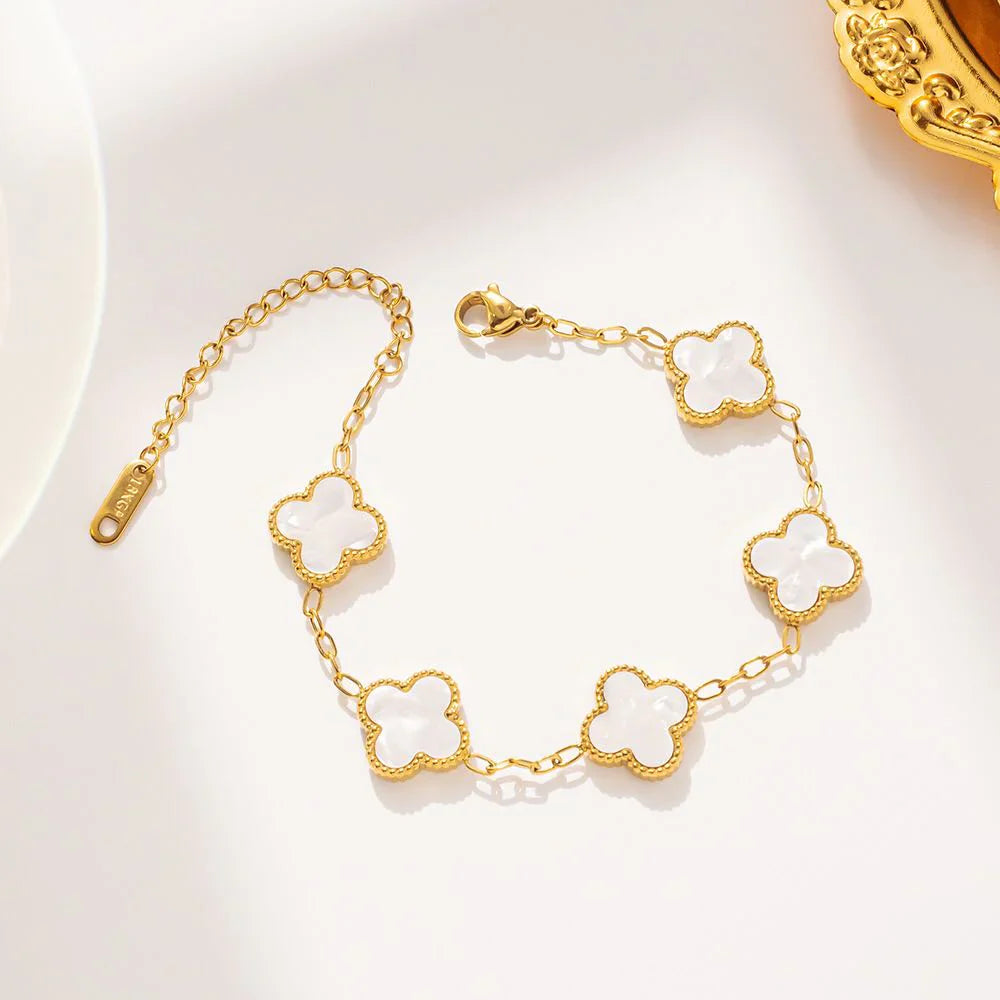 Bracelet Trèfle Blanc – Chance & Élégance